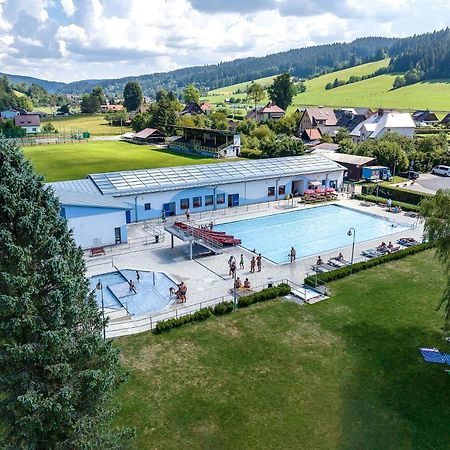 Apartmany Velké Karlovice Εξωτερικό φωτογραφία