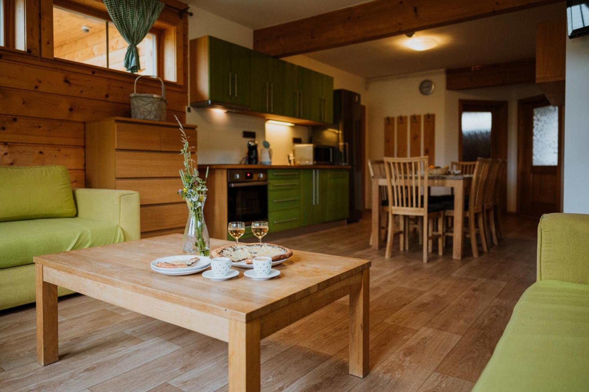 Apartmany Velké Karlovice Εξωτερικό φωτογραφία