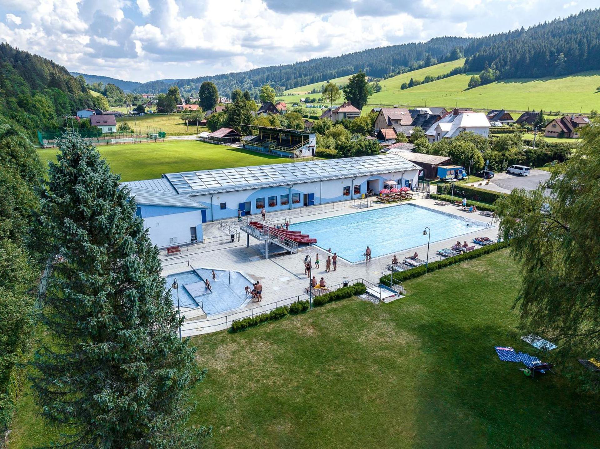 Apartmany Velké Karlovice Εξωτερικό φωτογραφία